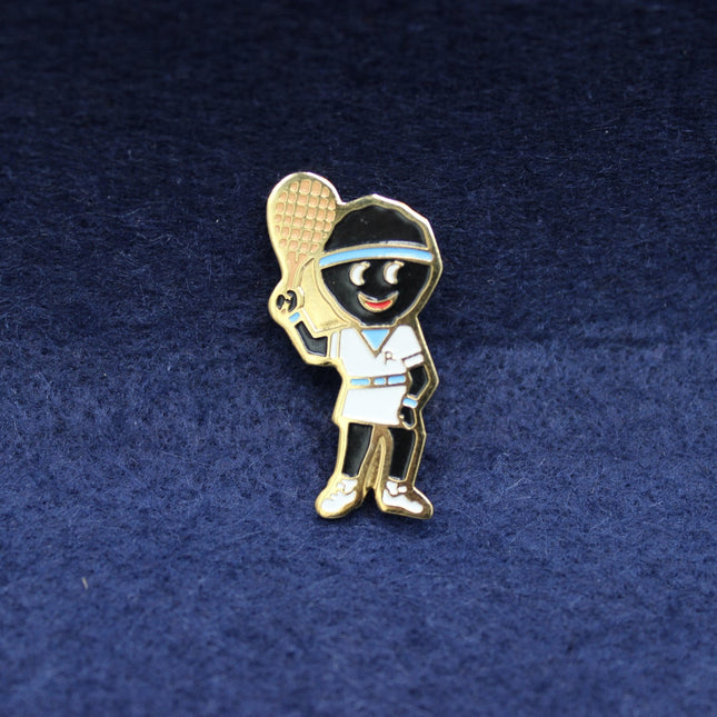 1990s Robertson’s Golly Tennis Player Badge