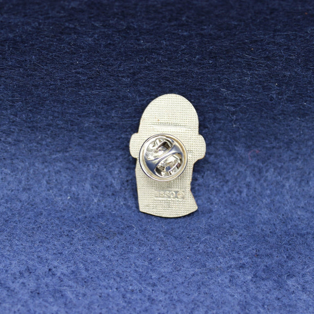 Coca‑Cola Can Character Enamel Pin Badge – Retro Collectible on a blue background
