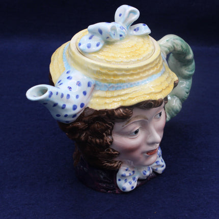 “Dolly Varden” Teapot 1203 Vintage