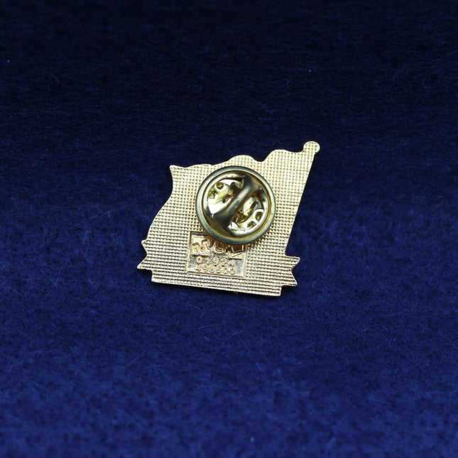 Golly & Rupert Bear - Union Flag rear of badge with clasp