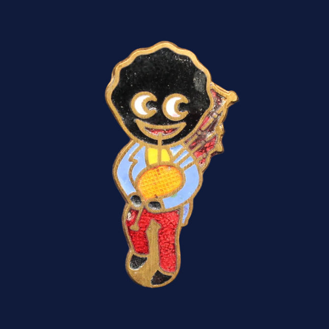 Golly Bagpiper Badge – Yellow Waistcoat - No Backstamp