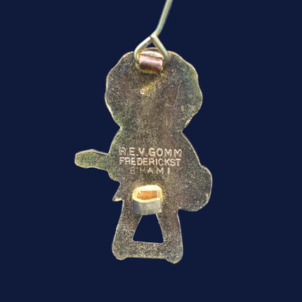 Golly Guitar Player Badge – Yellow Waistcoat – Backstamped R.E.V. Gomm