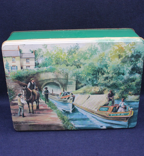 Vintage Ringtons Biscuit Tin Collectors Tin