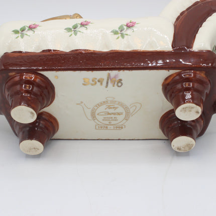 Tony Carter Chaise Longue Teapot with Love Letter – Limited Edition