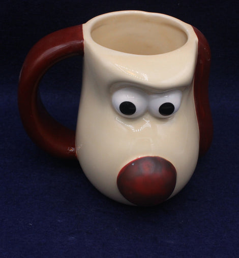 Vintage Wallace and Grommit Collectors Mug