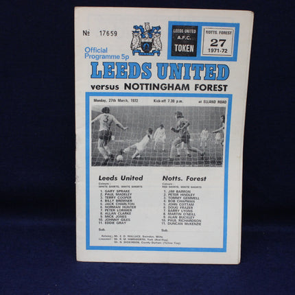 Football match programme for Leeds United vs Nottingham Forest, featuring team line-ups and match details.