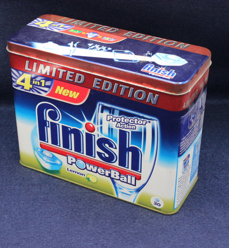 Finish PowerBall detergent packaging on a dark background