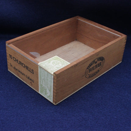 Cigar box with Churchills branding