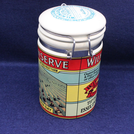 Rear of preserve jar showing closure