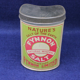 Fynnons Salt container with green label on a blue background