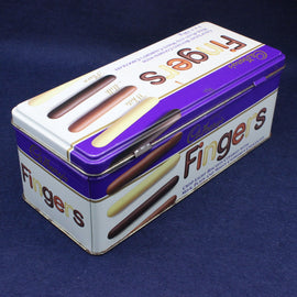Tin box with 'Fingers' branding on a blue background