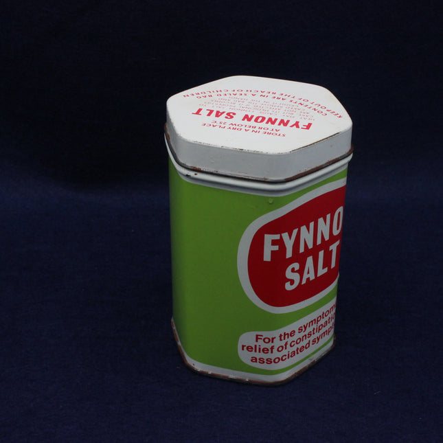 Fynno Salt container on a dark background