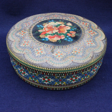 Vintage Embossed Floral Tin – Mid‑Century Chocolate Gift Tin