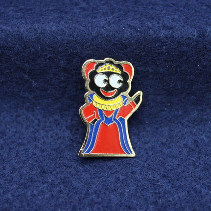 The Queen Robertson's Golly Badges