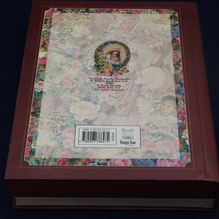 1980s Victorian Family Keepsake Photo Album & Memory Box