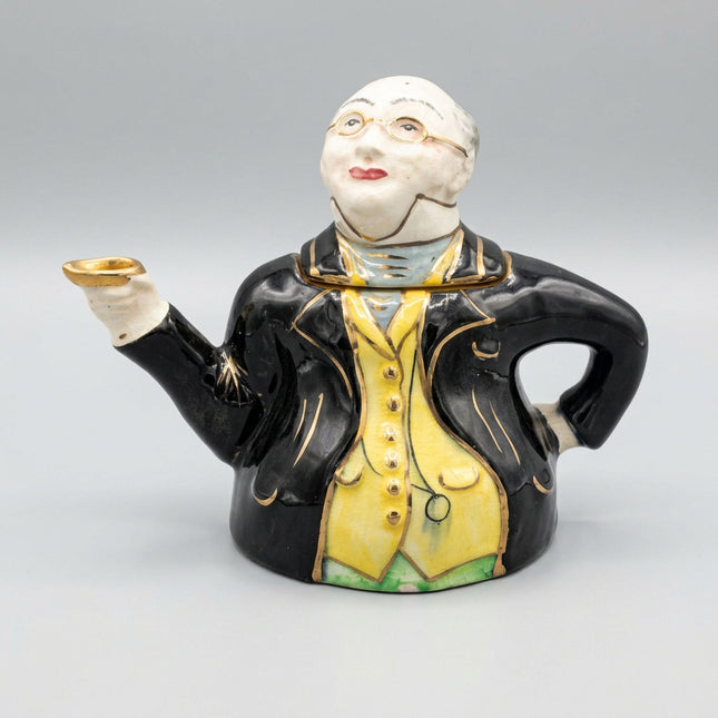“Mr Pickwick Proposes a Toast” Character Teapot 