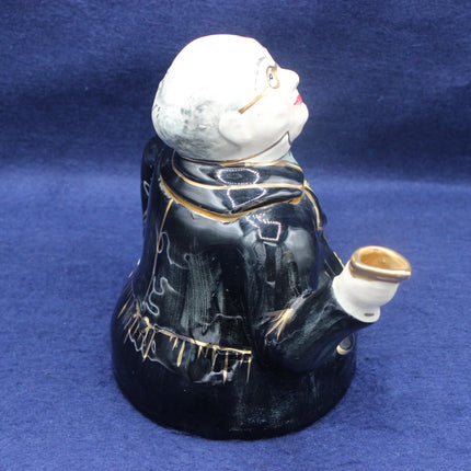 “Mr Pickwick Proposes a Toast” Character Teapot 