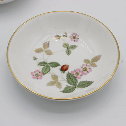 Pair of Wedgwood Wild Strawberry Shallow Bowls