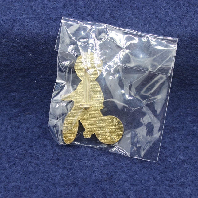 Robertson’s 1994 Cyclist Golly Badge — Backstamped