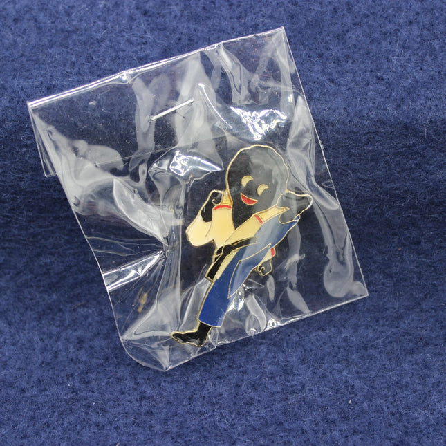 Robertson’s 1994 Karate Golly Badge — Backstamped, Factory Sealed 
