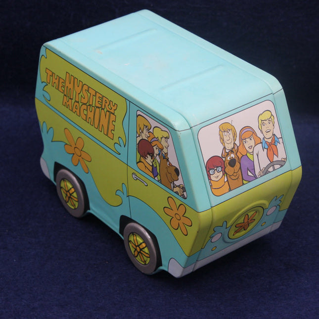 Model of 'The Mystery Machine' from Scooby-Doo on a dark blue background
