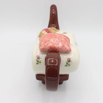 Tony Carter Chaise Longue Teapot with Love Letter – Limited Edition
