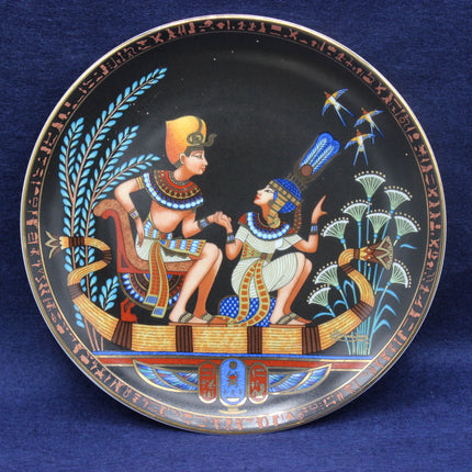 Tutankhamun and His Princess Decorative plate with Egyptian-themed design on a blue background