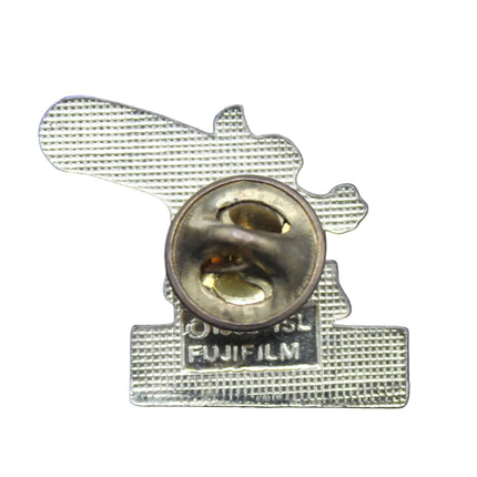 Vintage USA ’94 Striker enamel badge
