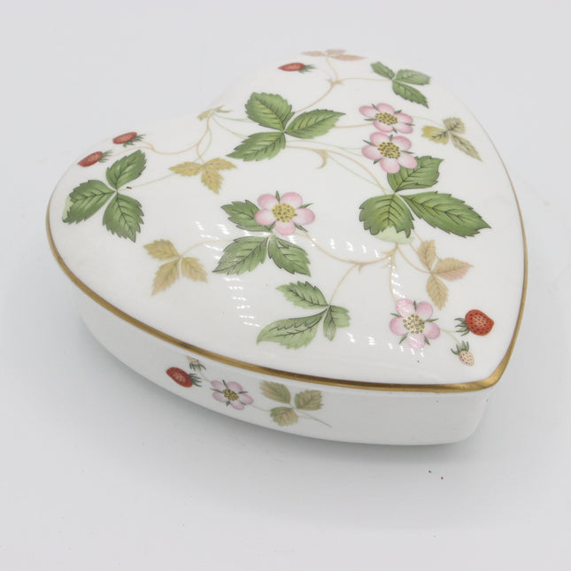 Wedgwood Wild Strawberry Heart Trinket Box