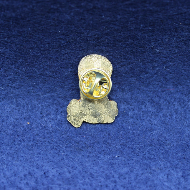 Rear of Guinness‑Style Pint Enamel Pin Badge with Shamrocks – Irish Stout Novelty