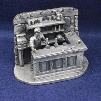 Tudor Mint Publican 6023 Pewter Figurine
