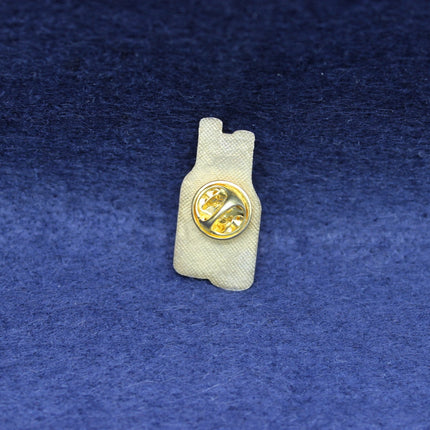 Vintage Heidsieck Monopole Champagne Enamel Pin Rear
