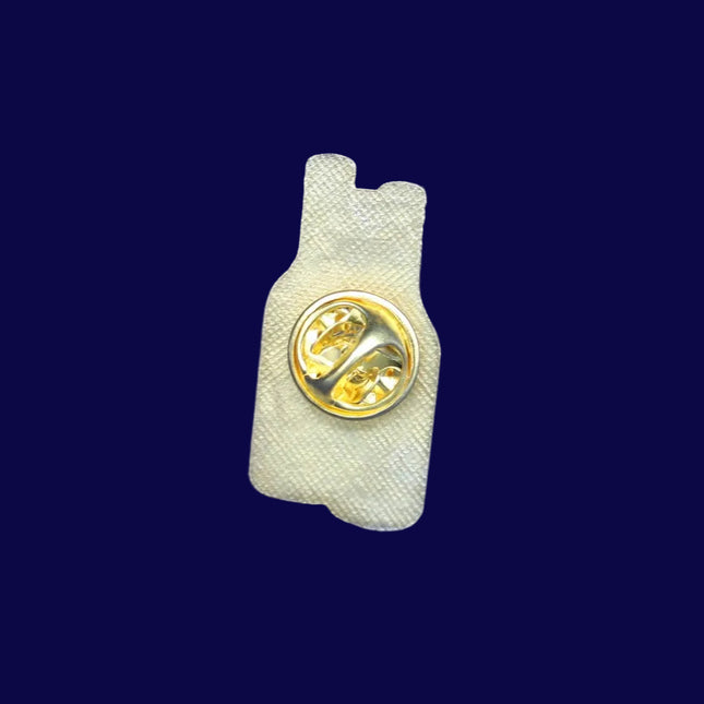 Vintage Heidsieck Monopole Champagne Enamel Pin Rear